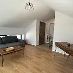 Drys Mekoynida Apartment *