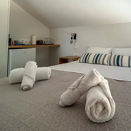 Drys Mekoynida Apartment