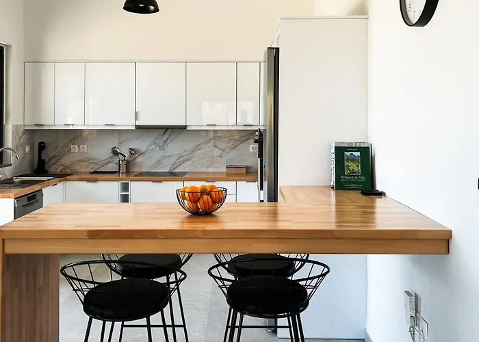 Drys Mekoynida Karystos (Evia)